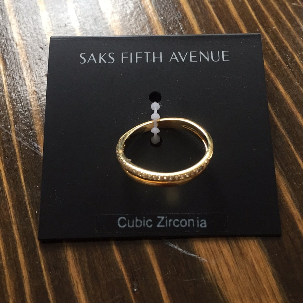 Saks fifth Avenue ring